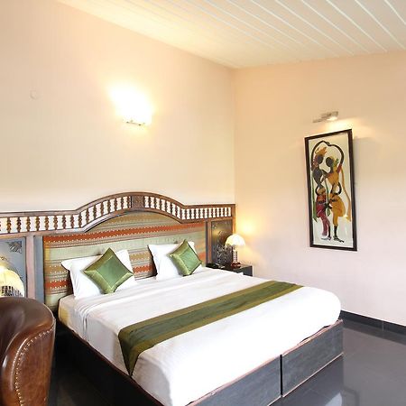Treebo Trend Royal Inn Mysore Exterior photo