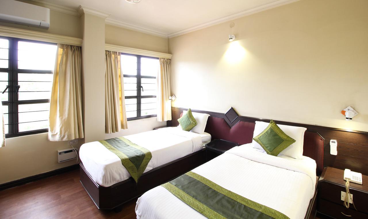 Treebo Trend Royal Inn Mysore Exterior photo