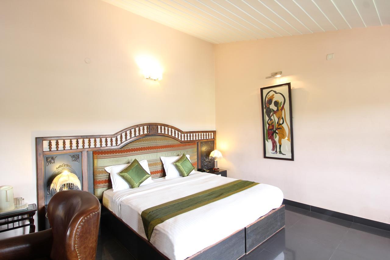 Treebo Trend Royal Inn Mysore Exterior photo